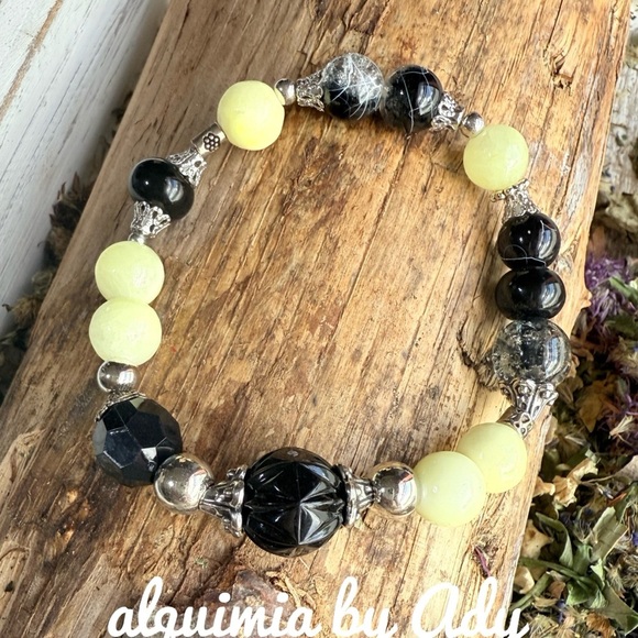 Alquimia Jewelry - Alquimia Black and Yellow Beaded Bracelet